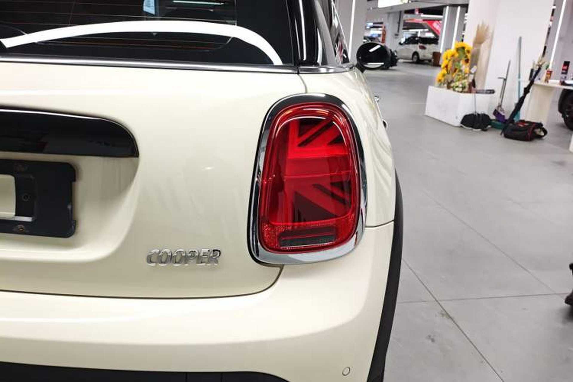 Used MINI 2022 Updated 1.5T COOPER Classic Edition Exterior 3