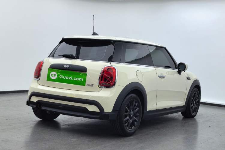 Used MINI 2022 Updated 1.5T ONE Exterior 4