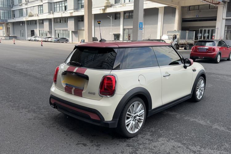 Used MINI 2022 Updated 1.5T COOPER Classic Edition Exterior 4