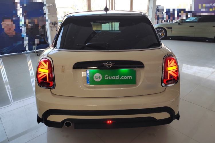 Used MINI 2022 Updated 1.5T COOPER Artist Five-Door Edition Exterior 4