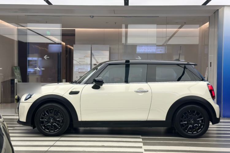 Used MINI 2022 1.5T ONE Exterior 5