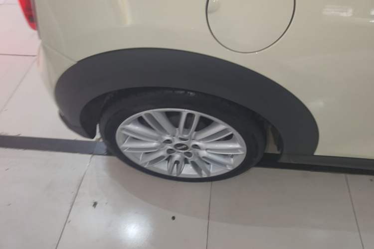 Used MINI 2022 Updated 1.5T COOPER Classic Edition Exterior 5