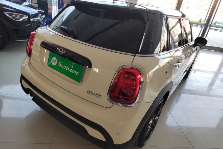 Used MINI 2022 Updated 1.5T COOPER Artist Five-Door Edition Exterior 5
