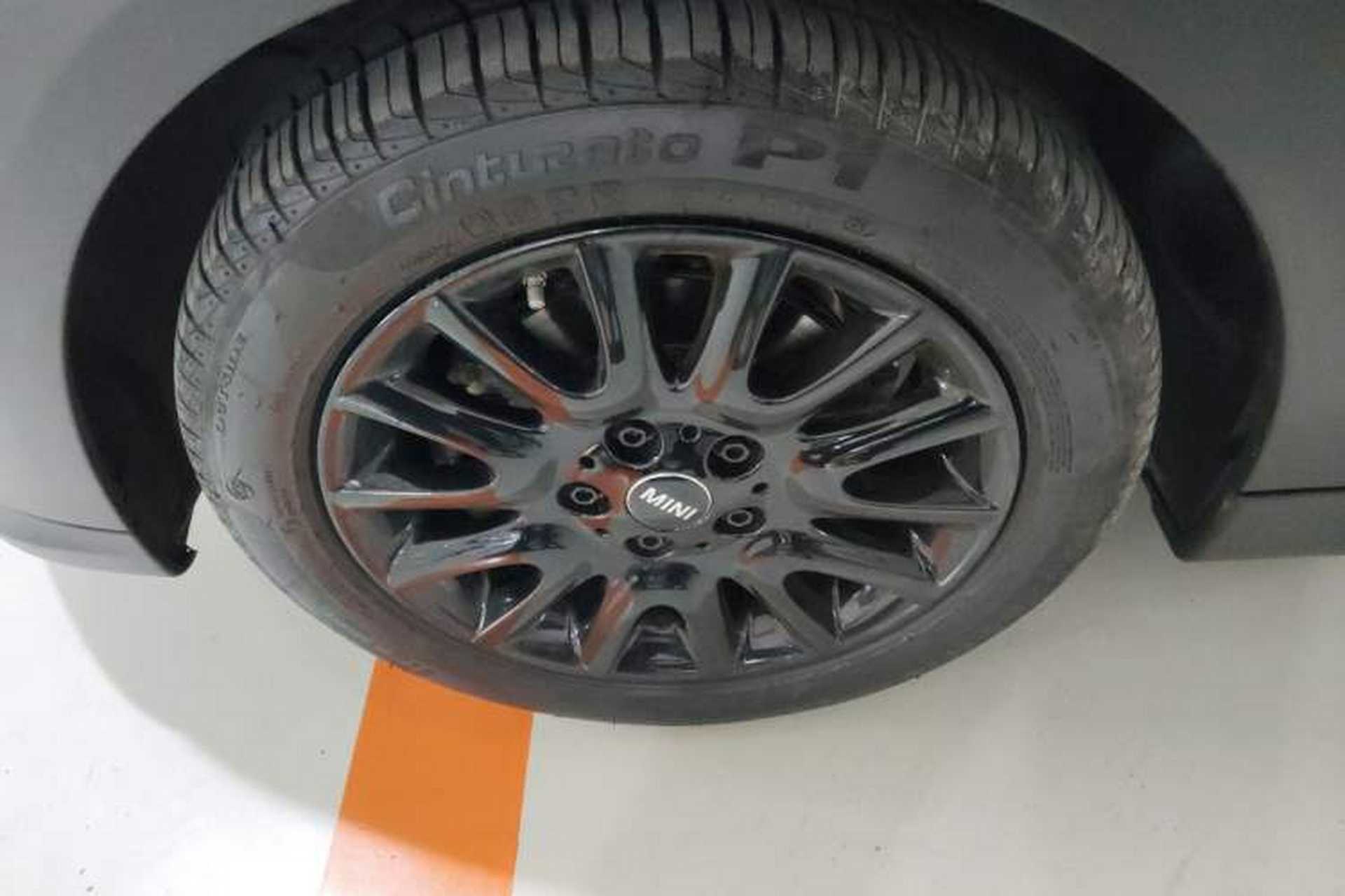 Used MINI 2022 Updated 1.5T ONE Five-Door PLUS Edition Exterior 7