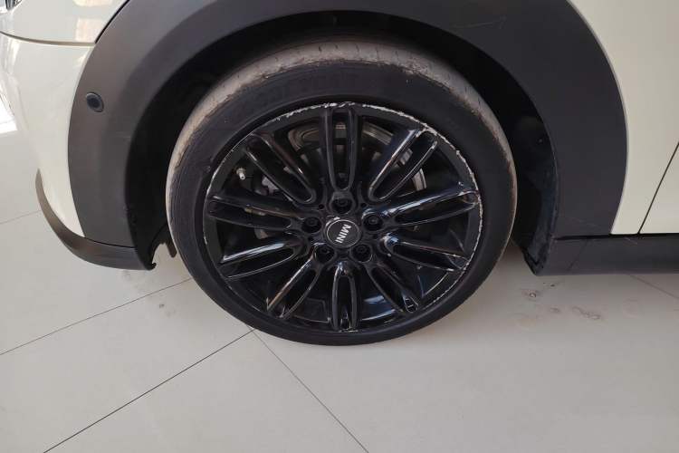Used MINI 2022 Updated 1.5T COOPER Artist Five-Door Edition Exterior 7