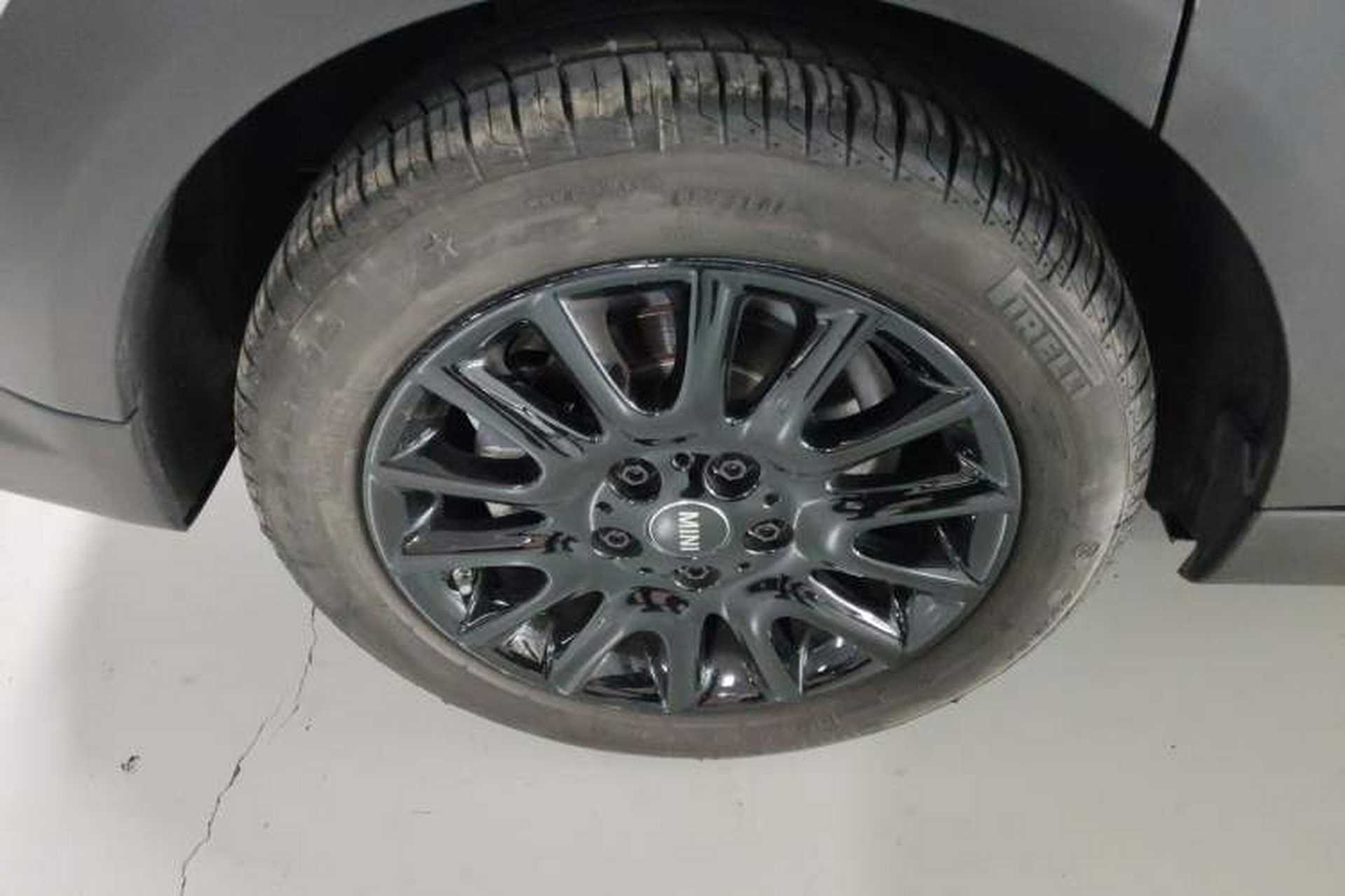 Used MINI 2022 Updated 1.5T ONE Five-Door PLUS Edition Exterior 8