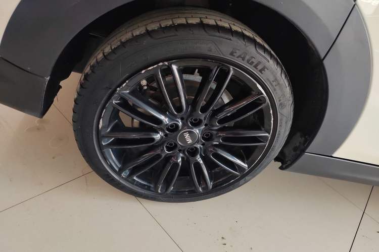 Used MINI 2022 Updated 1.5T COOPER Artist Five-Door Edition Exterior 8