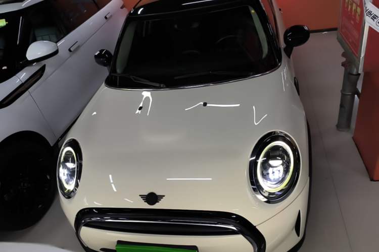 Used MINI 2022 1.5T ONE Five-Door PLUS Front