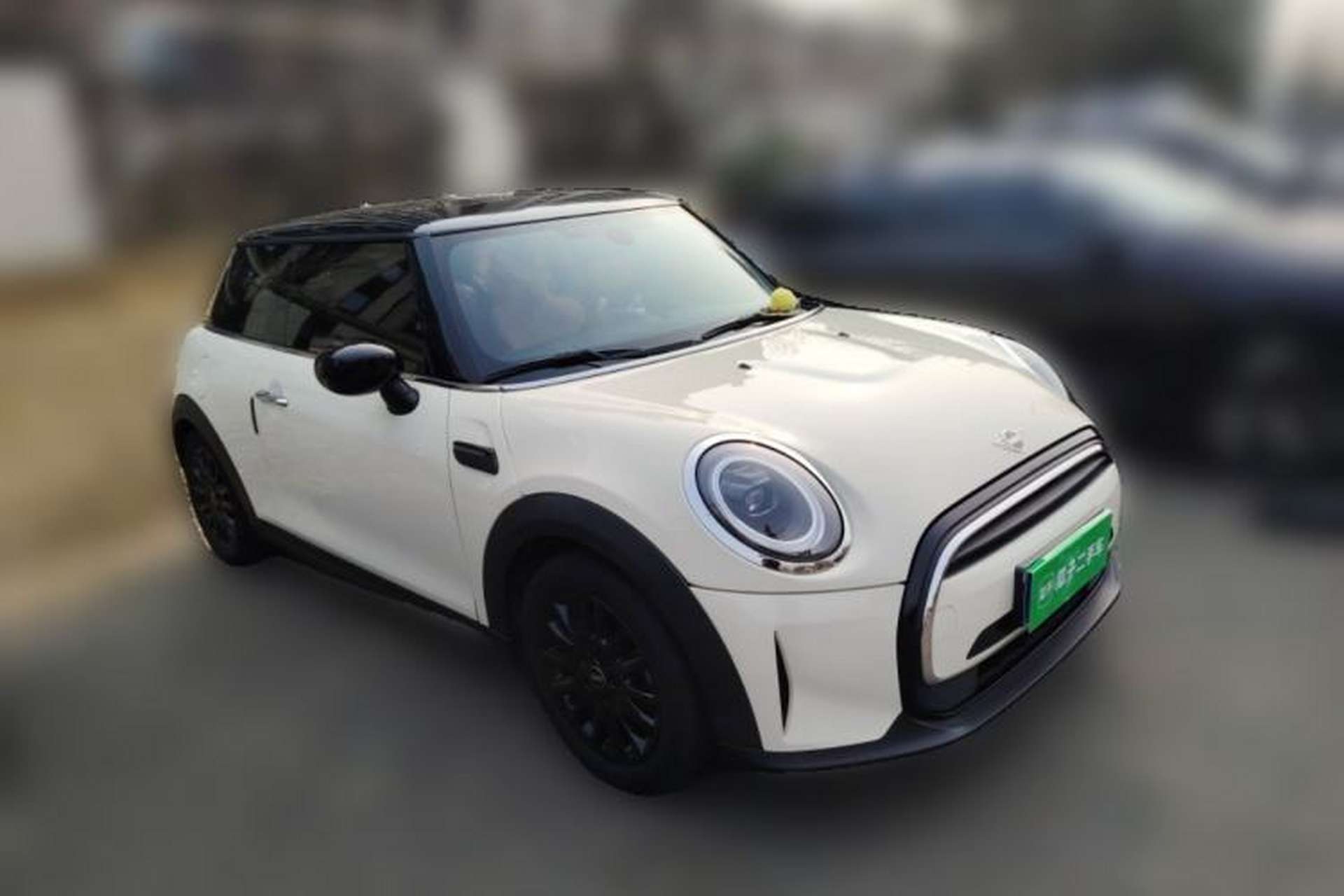 Used MINI 2022 Updated 1.5T ONE Front Right 45 Deg