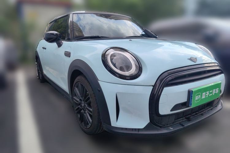 Used MINI 2022 Updated 1.5T COOPER Artist Front Right 45 Deg