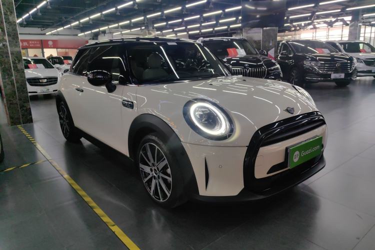 Used MINI 2022 Updated 1.5T COOPER Artist Front Right 45 Deg