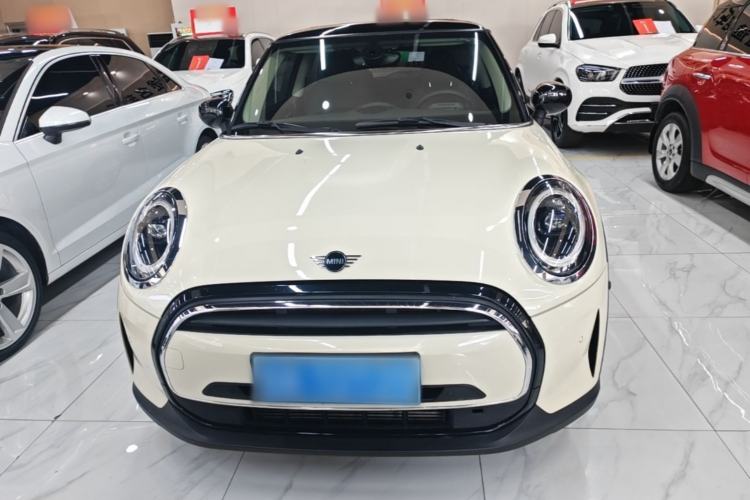 Used MINI 2022 1.5T COOPER Classic Edition Front