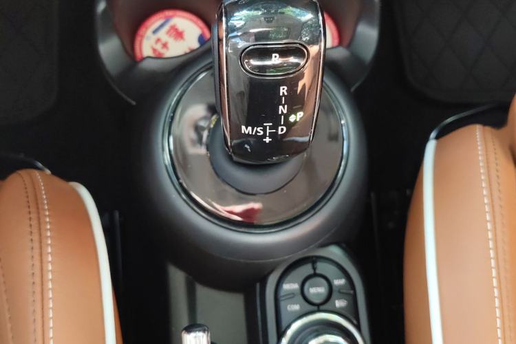 Used MINI 2022 Updated 1.5T COOPER Artist Gear Lever