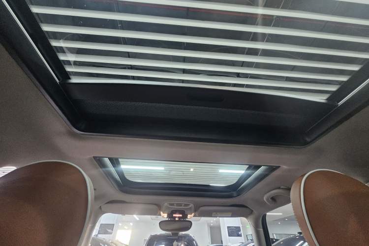 Used MINI 2022 Updated 1.5T COOPER Artist Headliner