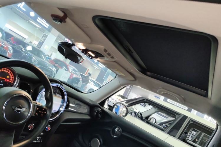 Used MINI 2022 Updated 1.5T ONE Headliner
