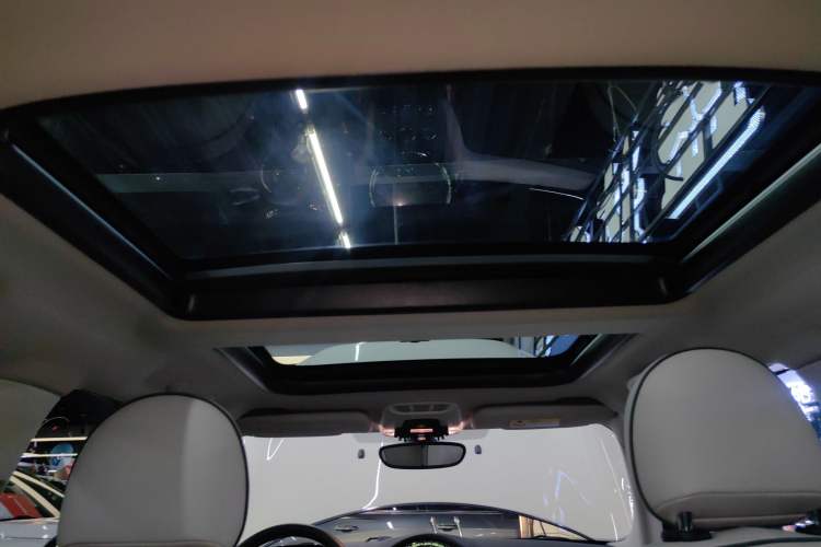 Used MINI 2022 Updated 1.5T COOPER Artist Headliner