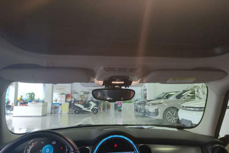 Used MINI 2022 1.5T COOPER Classic Edition Five-Door Version Headliner