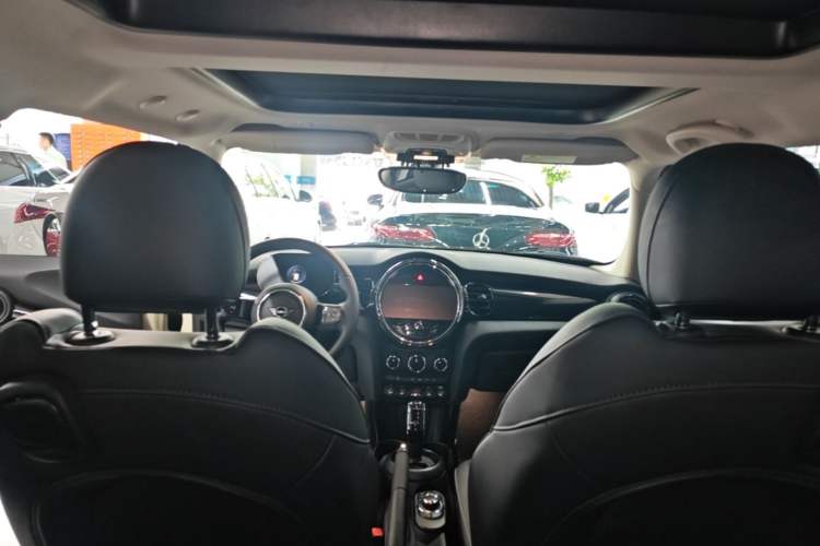 Used MINI 2022 1.5T COOPER Classic Edition Headliner