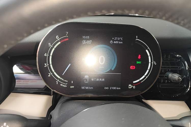 Used MINI 2022 Updated 1.5T COOPER Classic Edition Five-Door Version Instrument Cluster