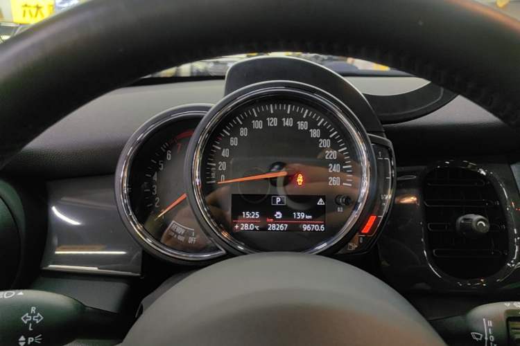 Used MINI 2022 Updated 1.5T ONE Instrument Cluster