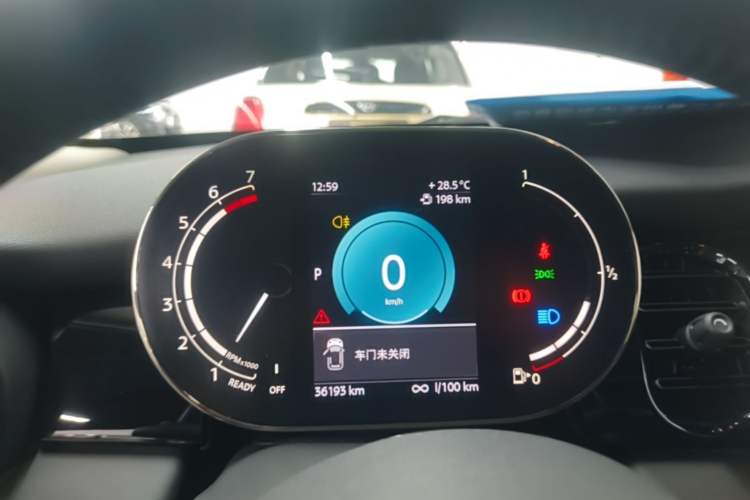 Used MINI 2022 Updated 1.5T COOPER Classic Edition Five-Door Version Instrument Cluster