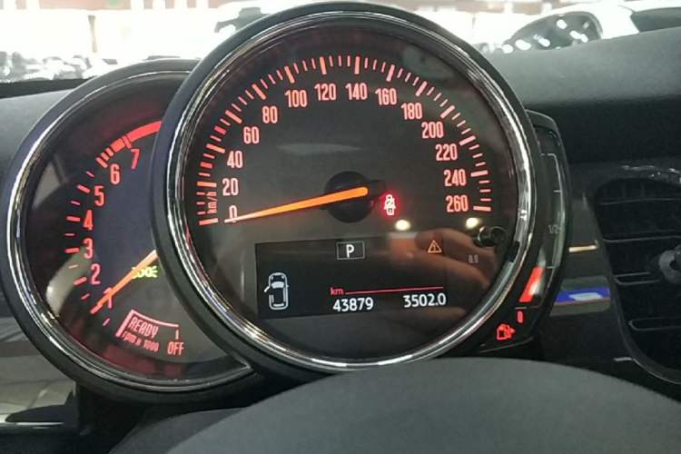 Used MINI 2022 1.5T ONE Five-Door PLUS Instrument Cluster