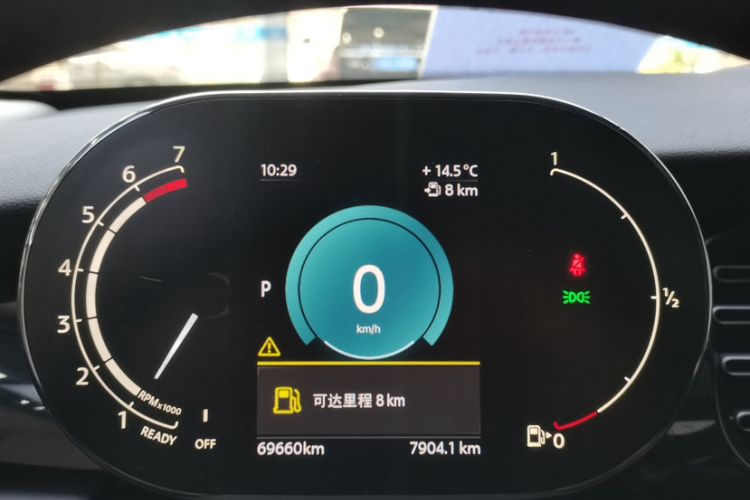 Used MINI 2022 1.5T COOPER Classic Edition Interior 6