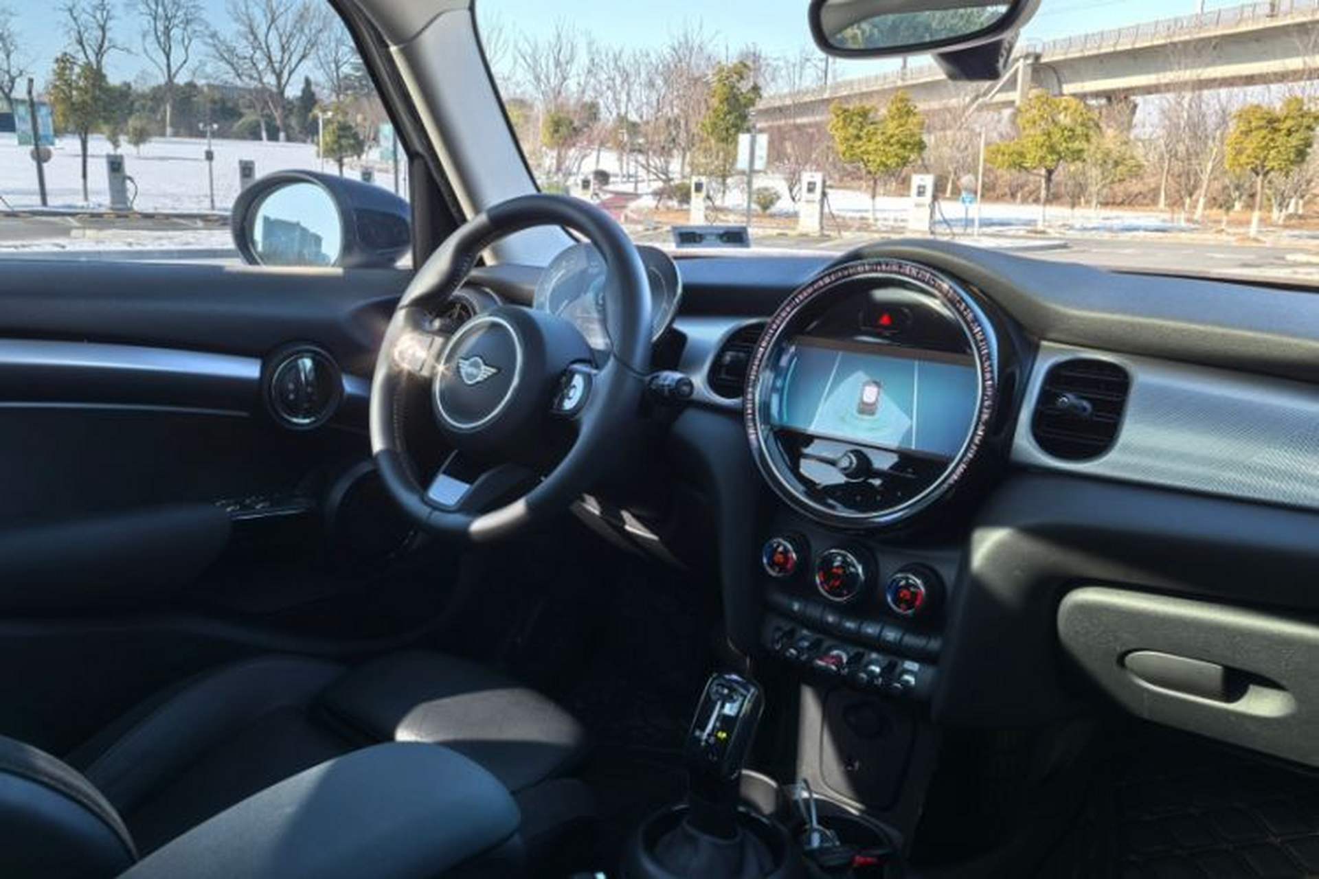 Used MINI 2022 Updated 1.5T COOPER Artist Five-Door Edition Interior 8