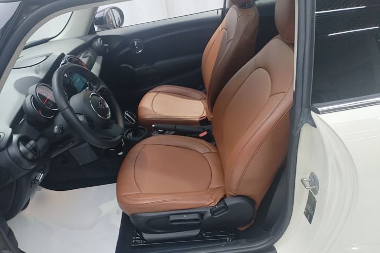 Used MINI 2022 1.5T ONE Left Front Seat
