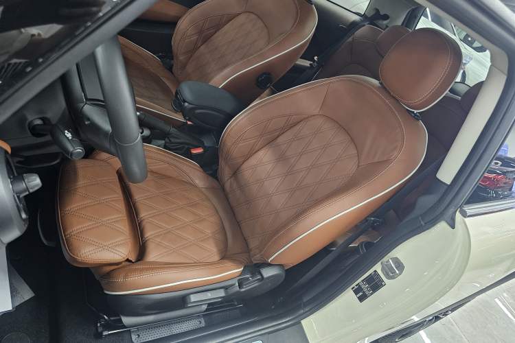Used MINI 2022 Updated 1.5T COOPER Artist Left Front Seat