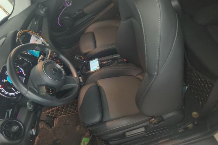 Used MINI 2022 Updated 1.5T COOPER Classic Edition Left Front Seat