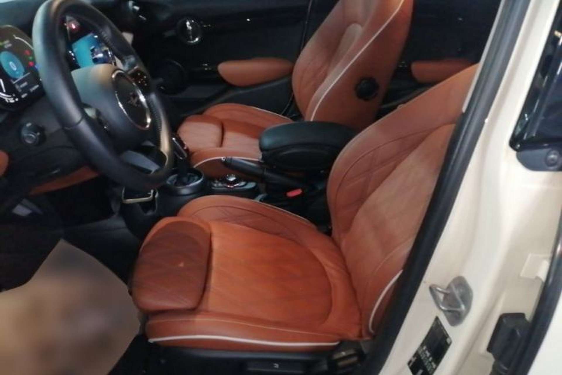 Used MINI 2022 1.5T COOPER Artist Five-Door Edition Left Front Seat