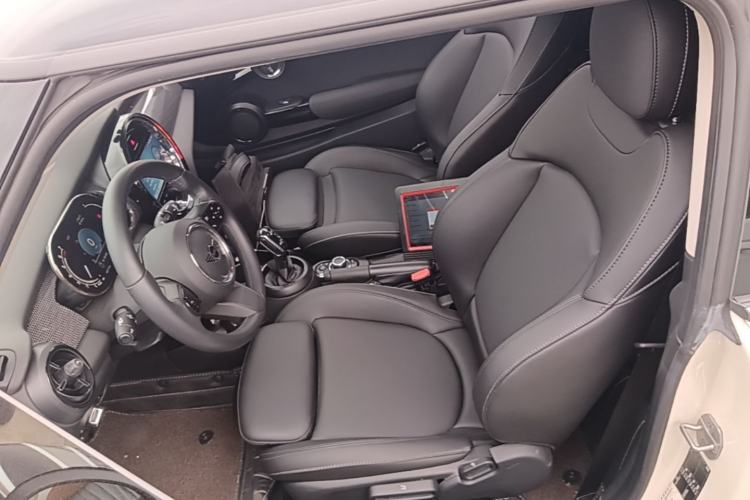 Used MINI 2022 1.5T COOPER Classic Edition Left Front Seat