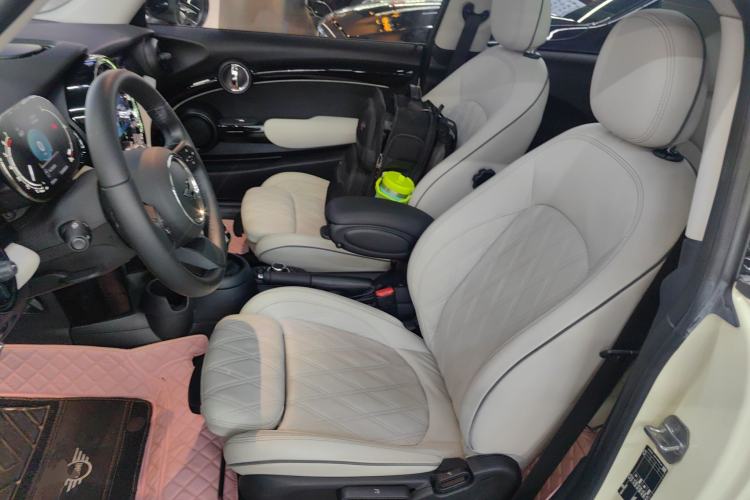 Used MINI 2022 Updated 1.5T COOPER Artist Left Front Seat