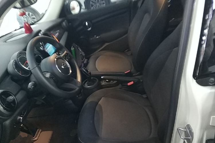 Used MINI 2022 1.5T ONE Five-Door PLUS Left Front Seat