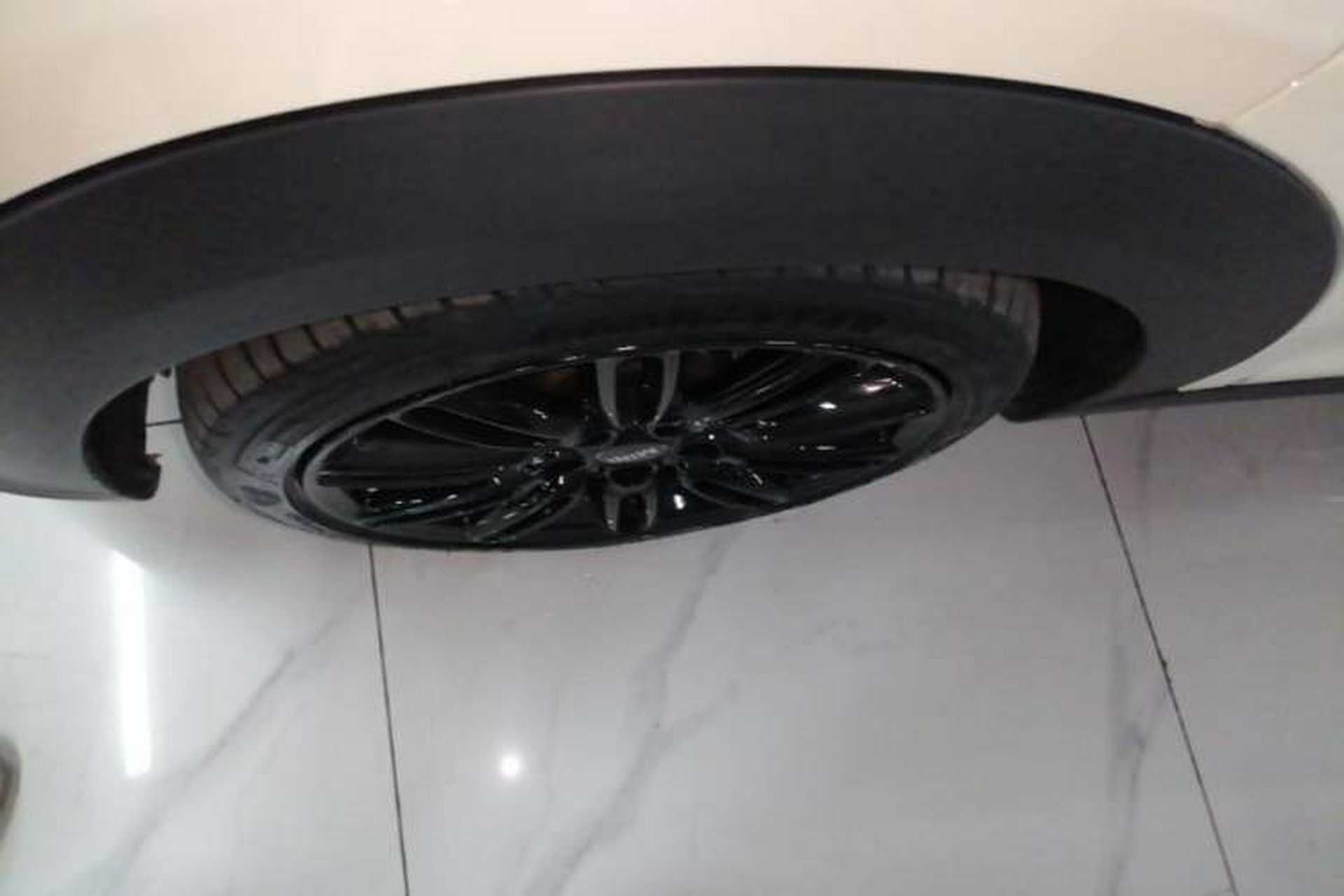 Used MINI 2022 1.5T COOPER Artist Five-Door Edition Left Front Wheel Hub