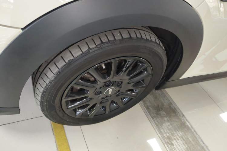 Used MINI 2022 Updated 1.5T ONE Left Front Wheel Hub