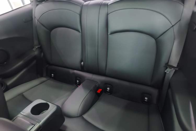 Used MINI 2022 1.5T COOPER Classic Edition Left Rear Seat