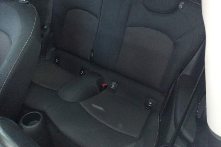 Used MINI 2022 1.5T ONE Left Rear Seat
