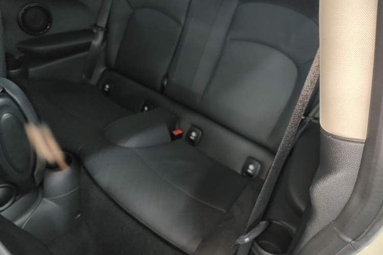 Used MINI 2022 1.5T COOPER Artist Left Rear Seat