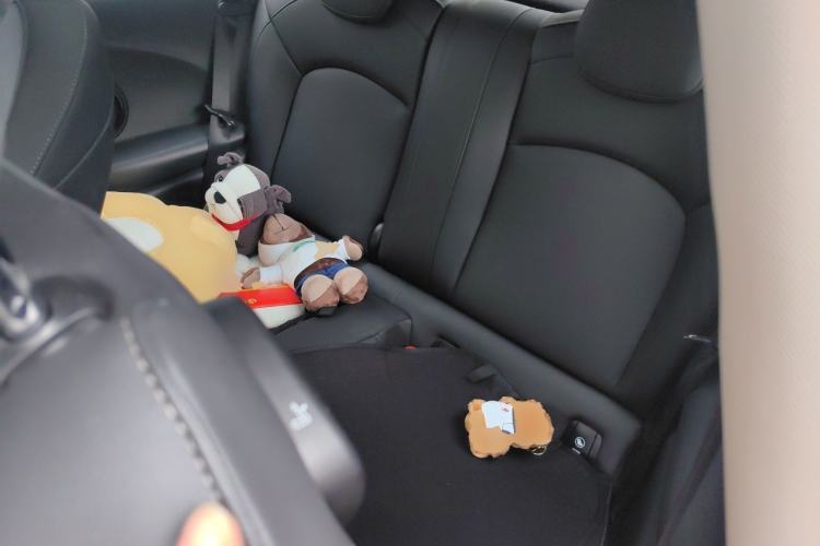 Used MINI 2022 Updated 1.5T COOPER Artist Left Rear Seat