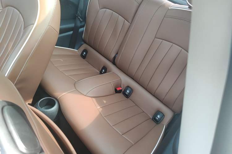 Used MINI 2022 Updated 1.5T ONE Left Rear Seat