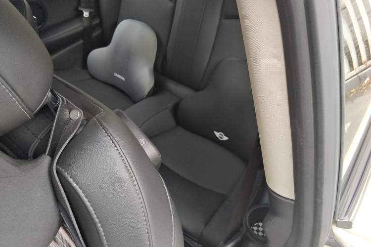 Used MINI 2022 1.5T COOPER Classic Edition Left Rear Seat