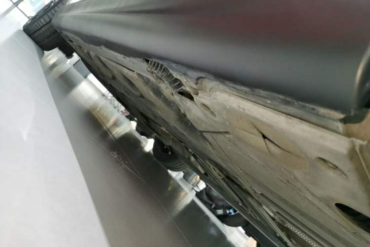 Used MINI 2022 Updated 1.5T COOPER Artist Five-Door Edition Left Side Sill
