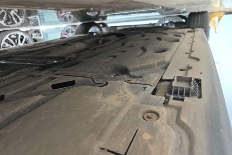 Used MINI 2022 1.5T COOPER Classic Edition Left Side Sill