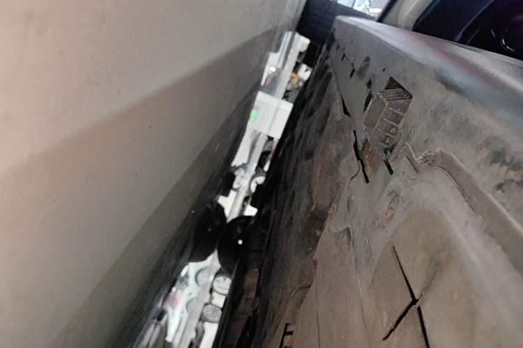 Used MINI 2022 1.5T COOPER Artist Left Side Sill