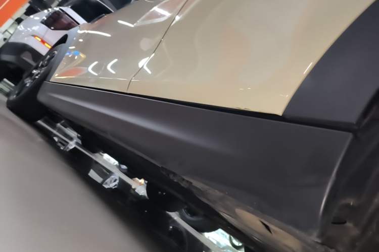 Used MINI 2022 1.5T ONE Five-Door PLUS Left Side Sill