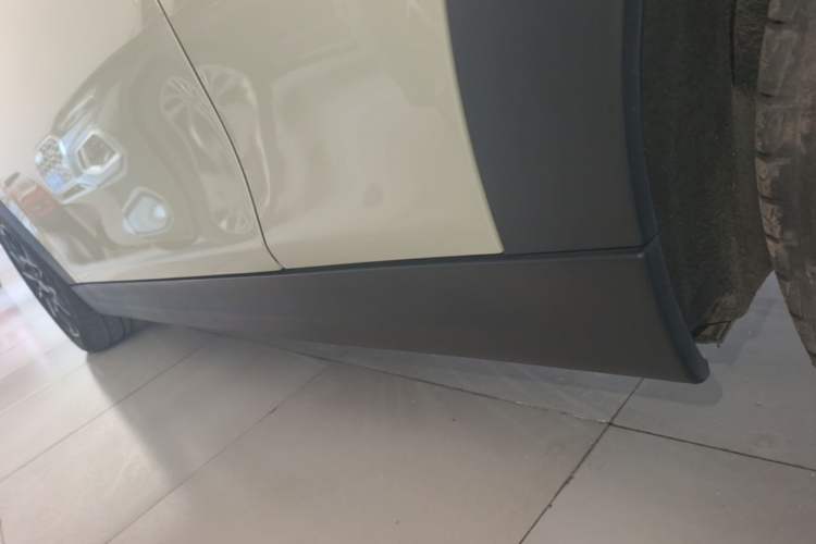 Used MINI 2022 Updated 1.5T ONE Left Side Sill