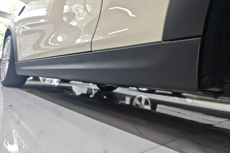 Used MINI 2022 1.5T COOPER Classic Edition Left Side Sill