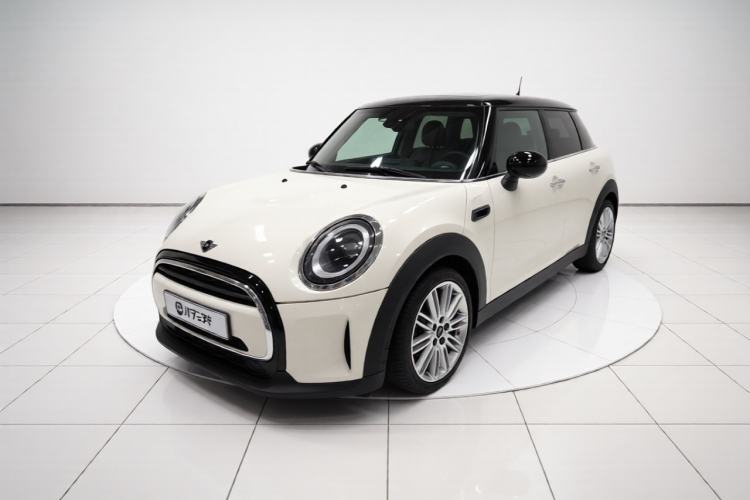 Gebrauchter MINI 2022 Updated 1.5T COOPER Artist Five-Door Edition Guazi used car, China used car export, Used car for sale, Used  cars, Cheapest cars for sale